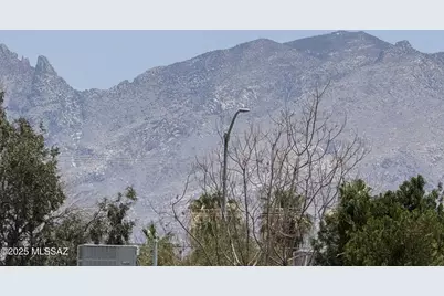 2147 S Winstel Avenue, Tucson, AZ 85713 - Photo 9