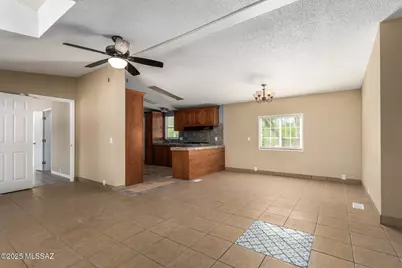 14587 N Twin Lakes Drive, Tucson, AZ 85739 - Photo 9