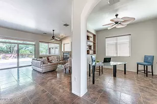 2048 W Cactus Run Dr, Green Valley, AZ 85622 - Photo 19