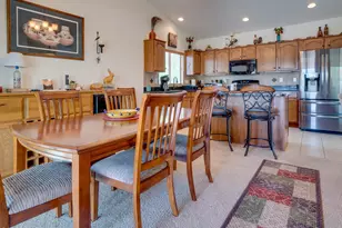 61736 E Oakwood Dr, Tucson, AZ 85739 - Photo 7