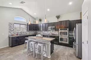 8754 W Denstone Rd, Marana, AZ 85653 - Photo 3