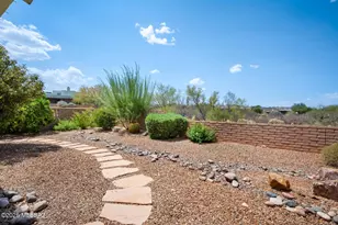 1044 W Camino del Desierto, Green Valley, AZ 85614 - Photo 39
