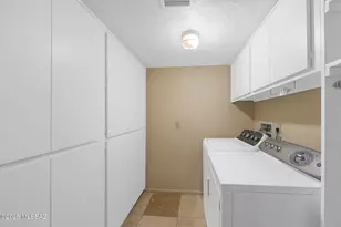 7469 N Desert Tree Dr, Tucson, AZ 85704 - Photo 21