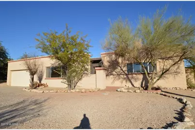 5050 N Hillcrest Drive, Tucson, AZ 85704 - Photo 1