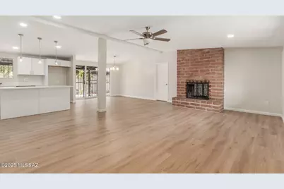 5261 E Rosewood Street, Tucson, AZ 85711 - Photo 9