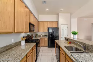 2021 W Clear Sky Ct, Tucson, AZ 85704 - Photo 27