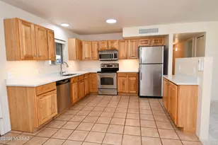 10273 E Rio De Oro Dr, Tucson, AZ 85749 - Photo 15