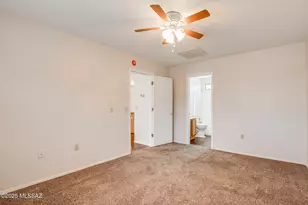 3870 S Calle Viva, Green Valley, AZ 85614 - Photo 13