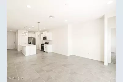 9877 N Solstice Avenue, Tucson, AZ 85743 - Photo 1