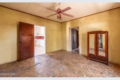 215 E 26th Street, Tucson, AZ 85713 - Photo 29