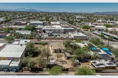 215 E 26th Street, Tucson, AZ 85713 - Photo 43