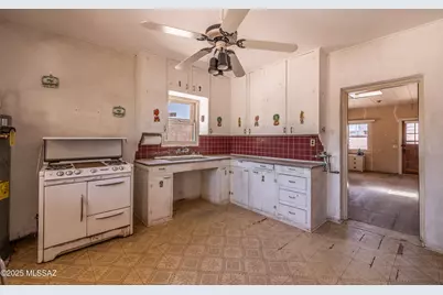 215 E 26th Street, Tucson, AZ 85713 - Photo 15