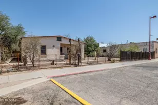 215 E 26th St, Tucson, AZ 85713 - Photo 1