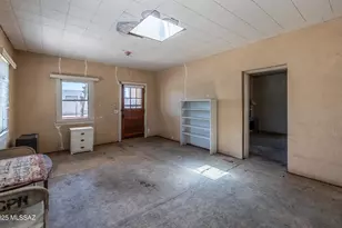 215 E 26th St, Tucson, AZ 85713 - Photo 11