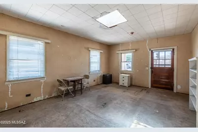 215 E 26th Street, Tucson, AZ 85713 - Photo 13