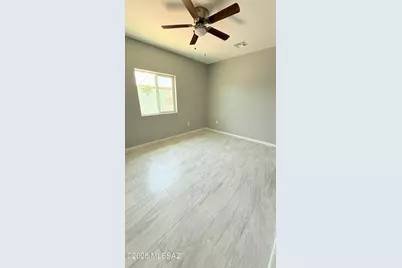 328 E 24th Street, Tucson, AZ 85713 - Photo 7