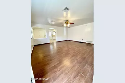 2864 N Xochipilli Drive, Tucson, AZ 85745 - Photo 3