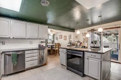 131 E Cambridge Drive, Tucson, AZ 85704 - Photo 23
