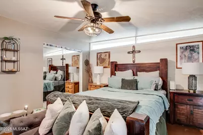 131 E Cambridge Drive, Tucson, AZ 85704 - Photo 11
