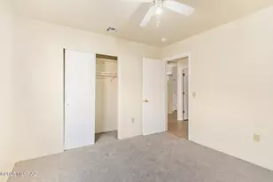 2330 W Silver River Way, Tucson, AZ 85745 - Photo 15