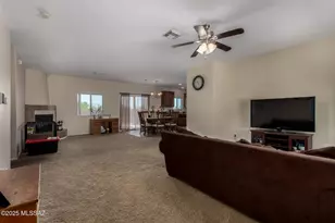 6297 S Iron Brand Dr, Tucson, AZ 85757 - Photo 7