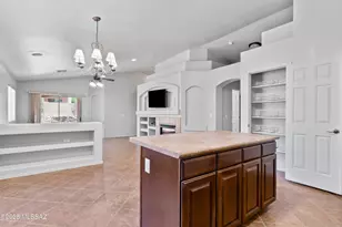 12672 N Golden Jubilee Dr, Marana, AZ 85653 - Photo 15