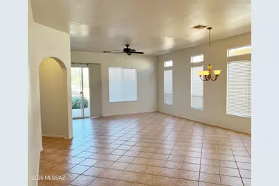 13009 N Desert Flora Lane, Marana, AZ 85658 - Photo 7