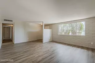 9849 E Victoria Ln, Tucson, AZ 85730 - Photo 7