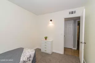 6759 E Hawk Dr, Tucson, AZ 85730 - Photo 35