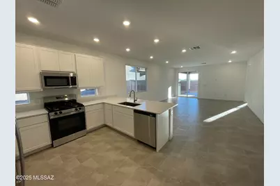 8556 S Placita Reata, Vail, AZ 85641 - Photo 5