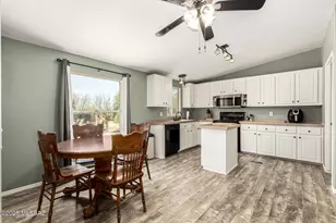 12285 W Windchime Dr, Tucson, AZ 85743 - Photo 7