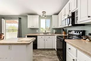 12285 W Windchime Dr, Tucson, AZ 85743 - Photo 11