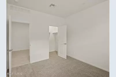 1519 E Cattle Graze Loop, Sahuarita, AZ 85629 - Photo 9