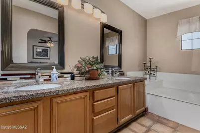 1851 W Desert Forest Court, Oro Valley, AZ 85737 - Photo 27