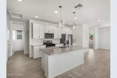 9816 N Solstice Avenue, Tucson, AZ 85743 - Photo 7