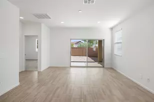 9816 N Solstice Ave, Tucson, AZ 85743 - Photo 13