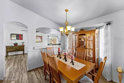 8902 N Soft Winds Drive, Tucson, AZ 85742 - Photo 5