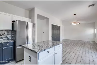 432 W Calle Sombra Linda, Sahuarita, AZ 85629 - Photo 3
