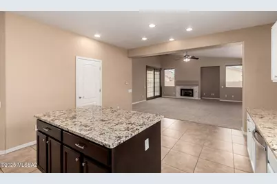 965 W Cork Oak Place, Tucson, AZ 85755 - Photo 11