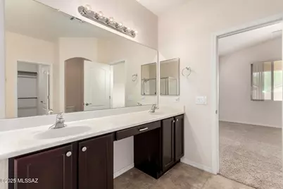 965 W Cork Oak Place, Tucson, AZ 85755 - Photo 17