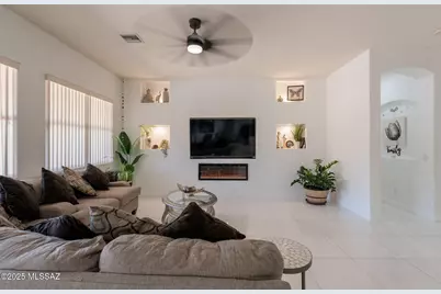 108 N Desert Stream Drive, Tucson, AZ 85745 - Photo 5