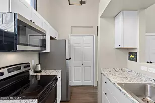 7620 E Callisto Cir, Tucson, AZ 85715 - Photo 5