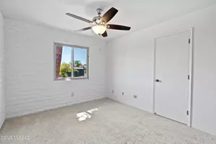 1050 S La Higuera, Green Valley, AZ 85614 - Photo 19