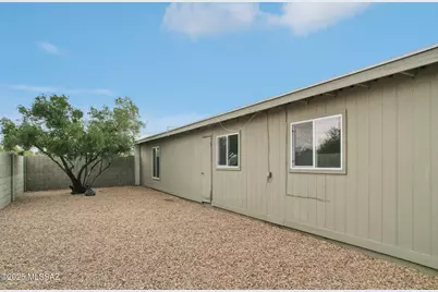 2811 W Maximilian Place, Tucson, AZ 85741 - Photo 37