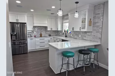 417 N 1st Avenue, Thatcher, AZ 85552 - Photo 9