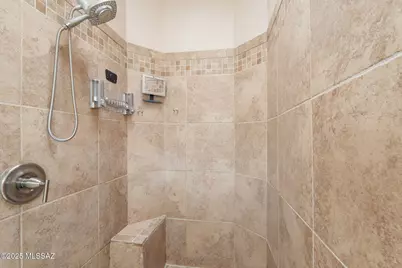 3910 S Via Del Ruisenor, Green Valley, AZ 85622 - Photo 23