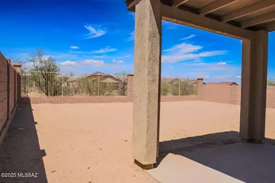 866 W Calle Alta Curva, Sahuarita, AZ 85629 - Photo 5
