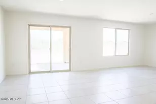 866 W Calle Alta Curva, Sahuarita, AZ 85629 - Photo 3