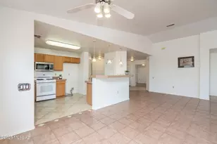 1012 W Union Bell Dr, Green Valley, AZ 85614 - Photo 15