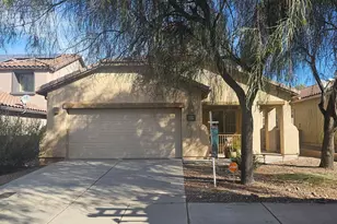 7514 W Phobos Dr, Tucson, AZ 85743 - Photo 1